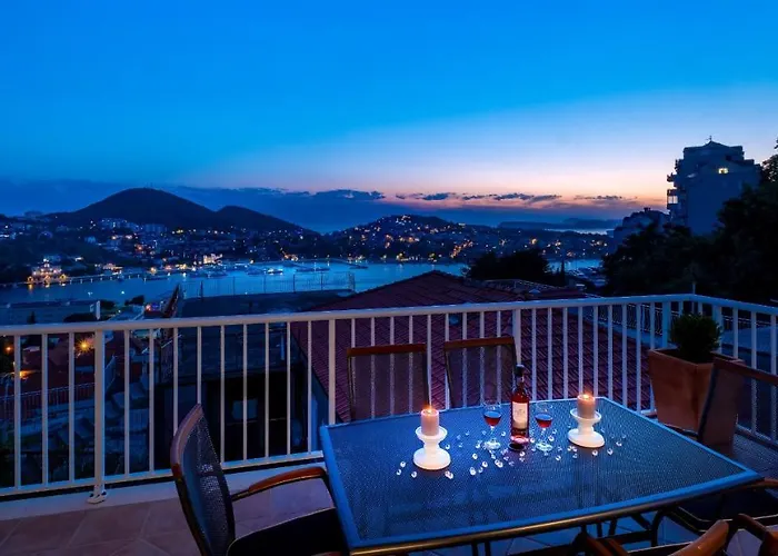 Gaga Ferienhaus *